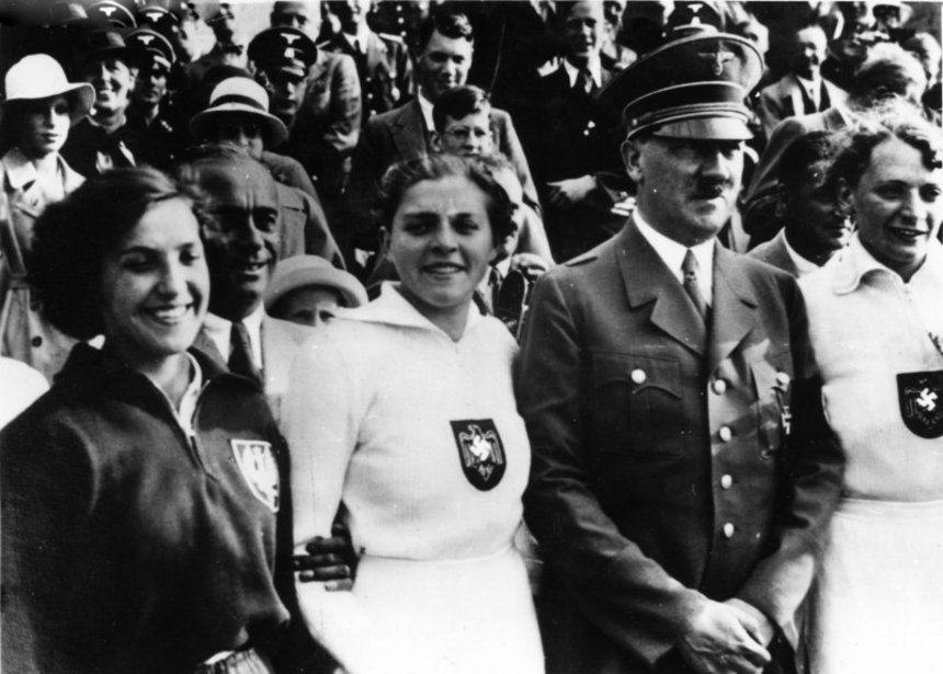 fot. zbiory Muzeum Sportu i Turystyki w Warszawie